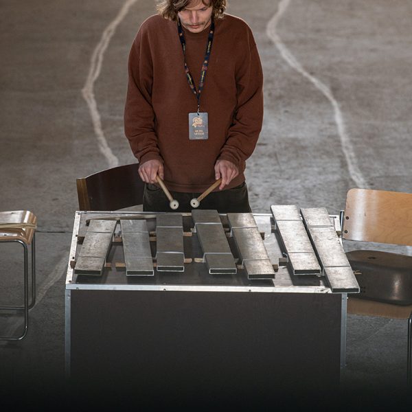 Jarmo Saarti Hotan keikalla OutoJazzissa