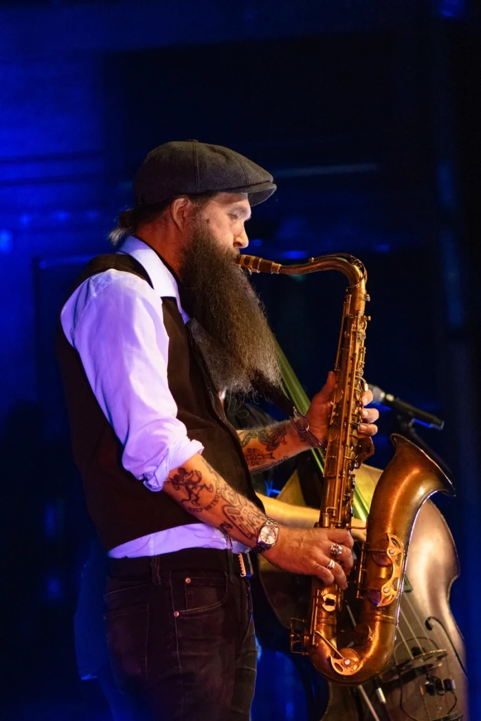 Sami Sippola, saksofoni